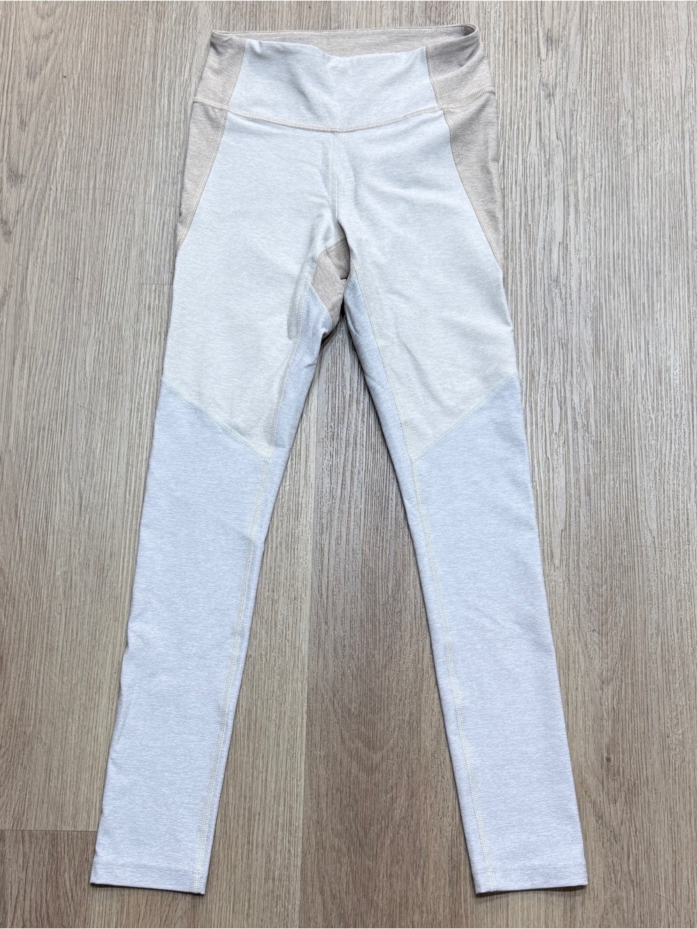 Outdoor Voices 7/8 Tri-Tone Warmup Legging - Picture 3 of 5